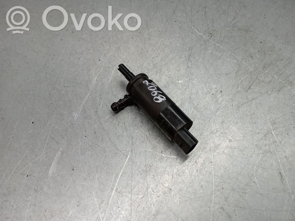 Headlight washer spray nozzle   67126973