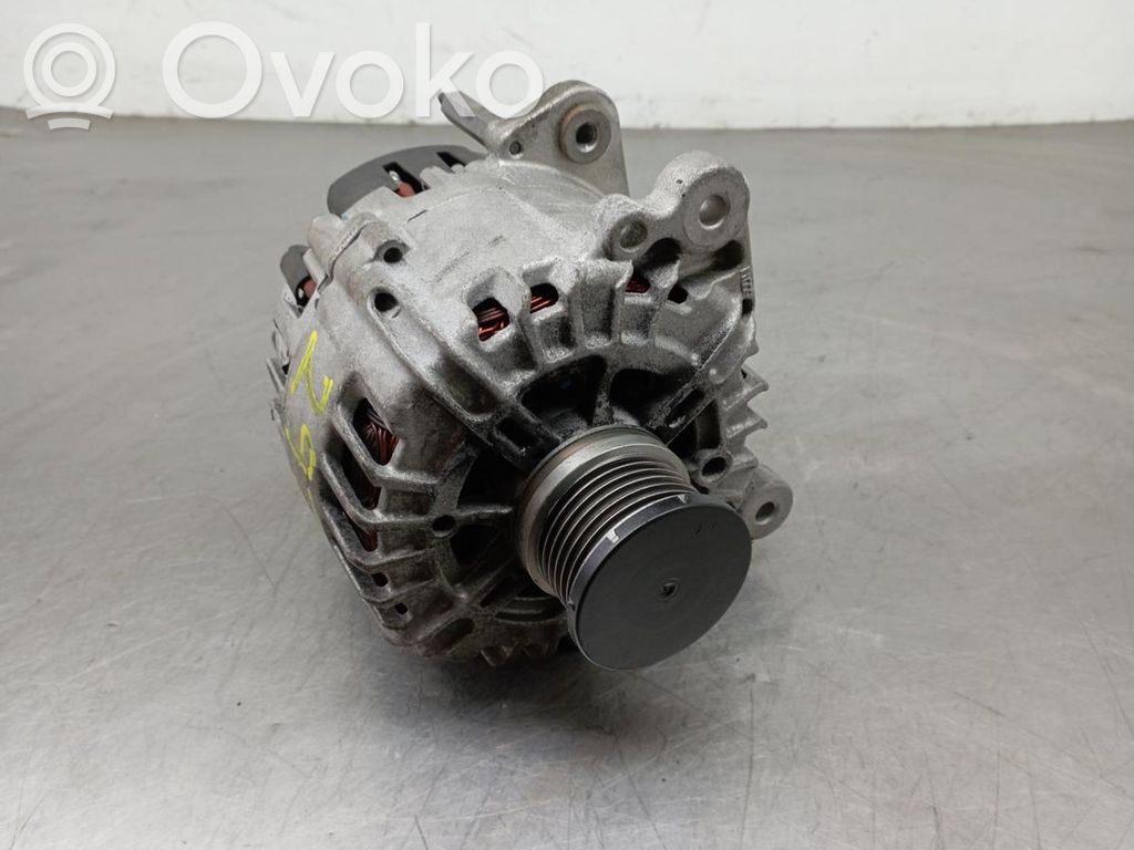 Volkswagen Golf VII Alternator 