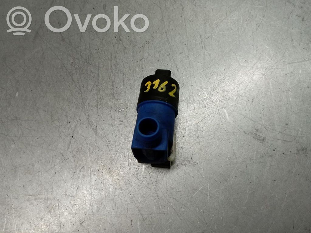 Windscreen/windshield washer pump   9641553880,246091,681155,9641553980
