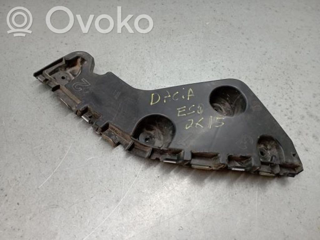Rear bumper mounting bracket   622210009R