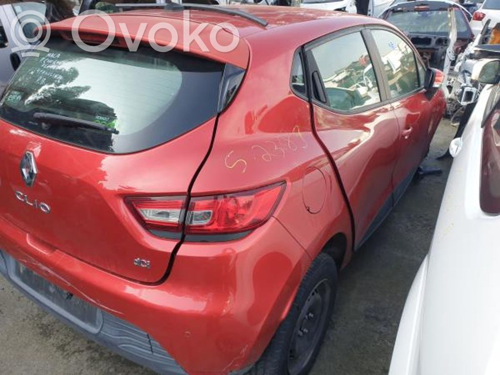 Panel lateral trasero