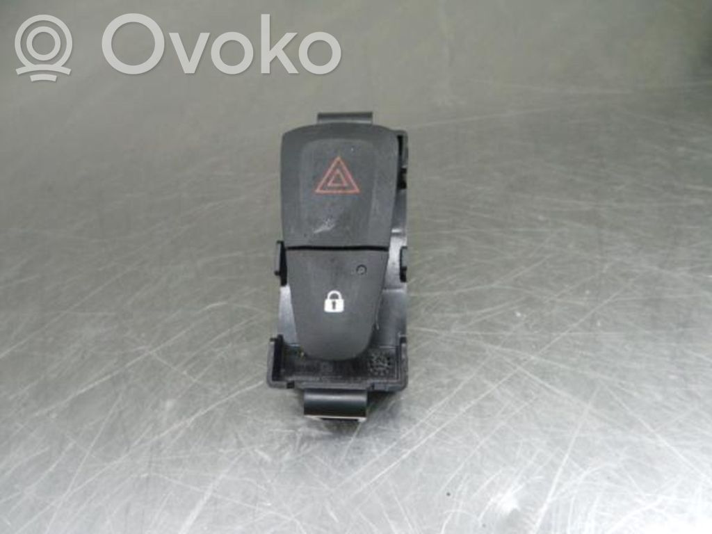 Hazard light switch