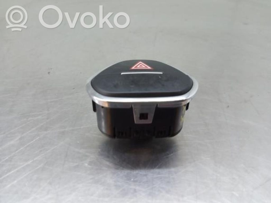Hazard light switch   39149275,10340301