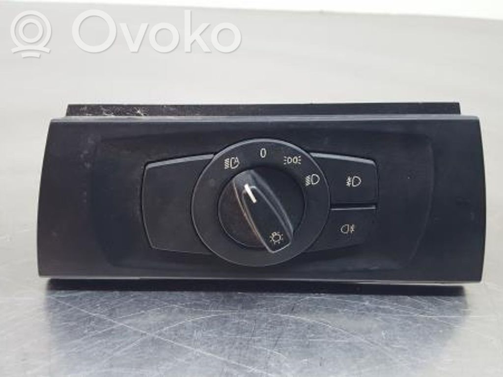Light switch   6932796,2626301,33600201