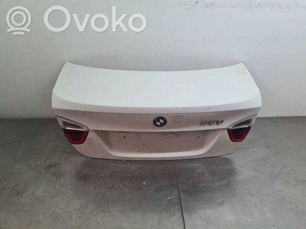 Tailgate/trunk/boot lid