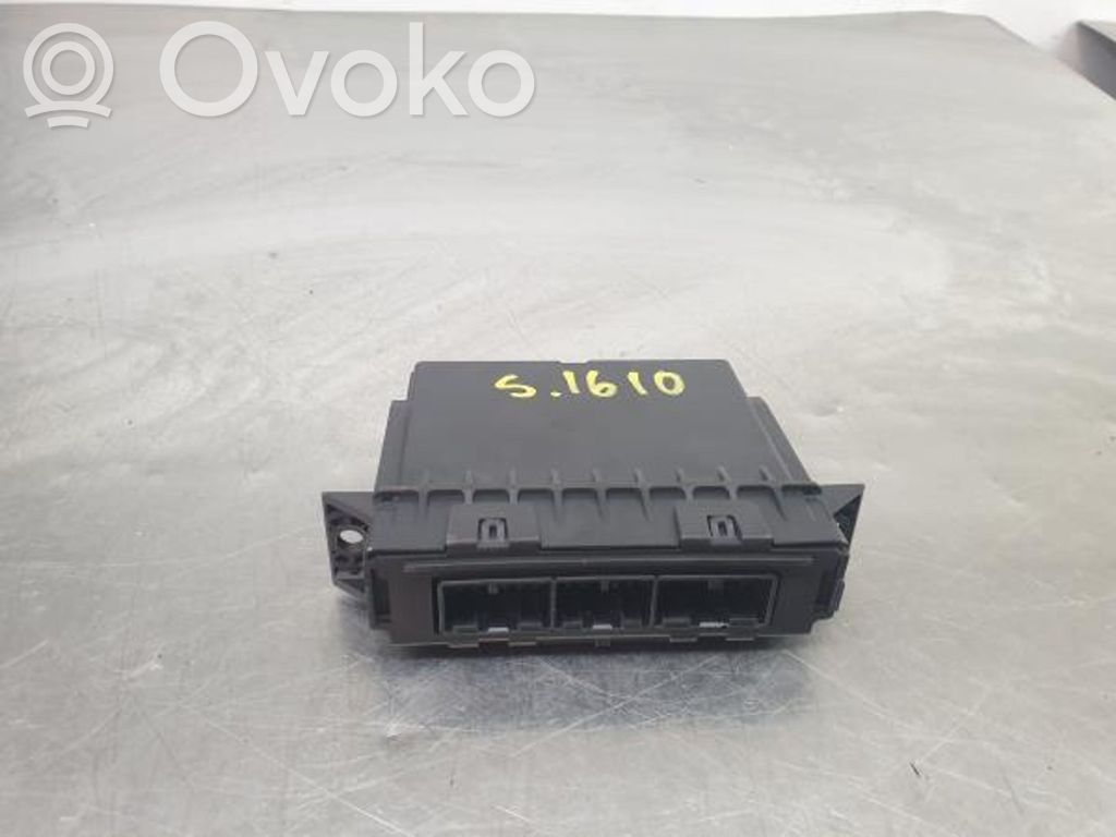 Comfort/convenience module   GX7314F498AD