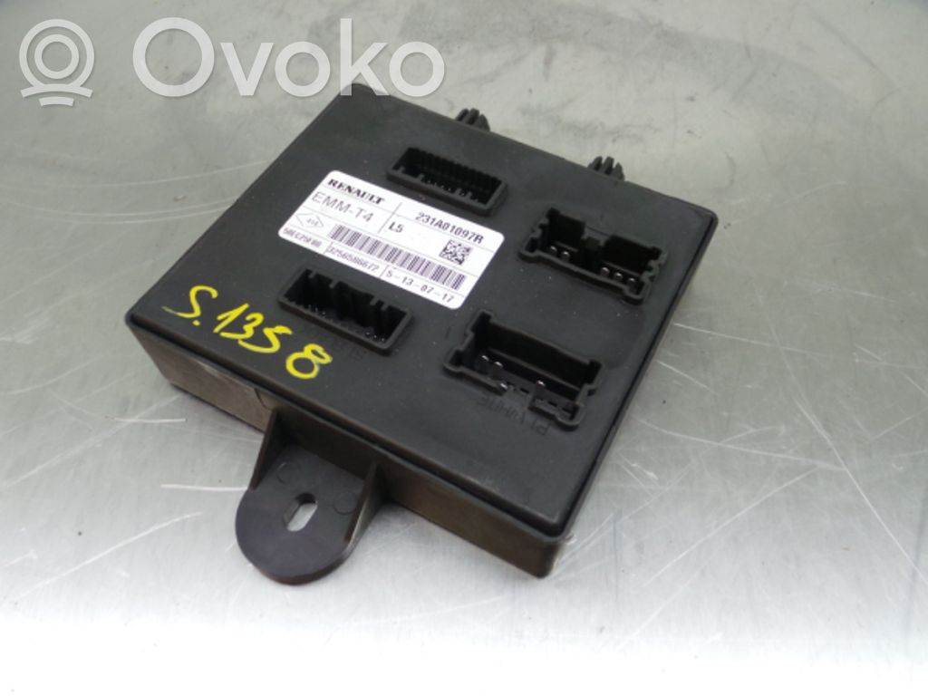 Renault Clio IV Comfort/convenience module 