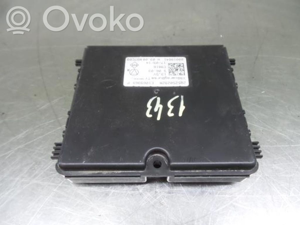 Renault Clio IV Comfort/convenience module 