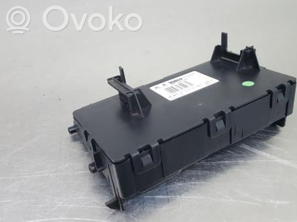 Citroen C4 II Komforta modulis 