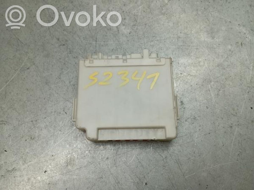 Toyota Yaris Moduł / Sterownik komfortu 