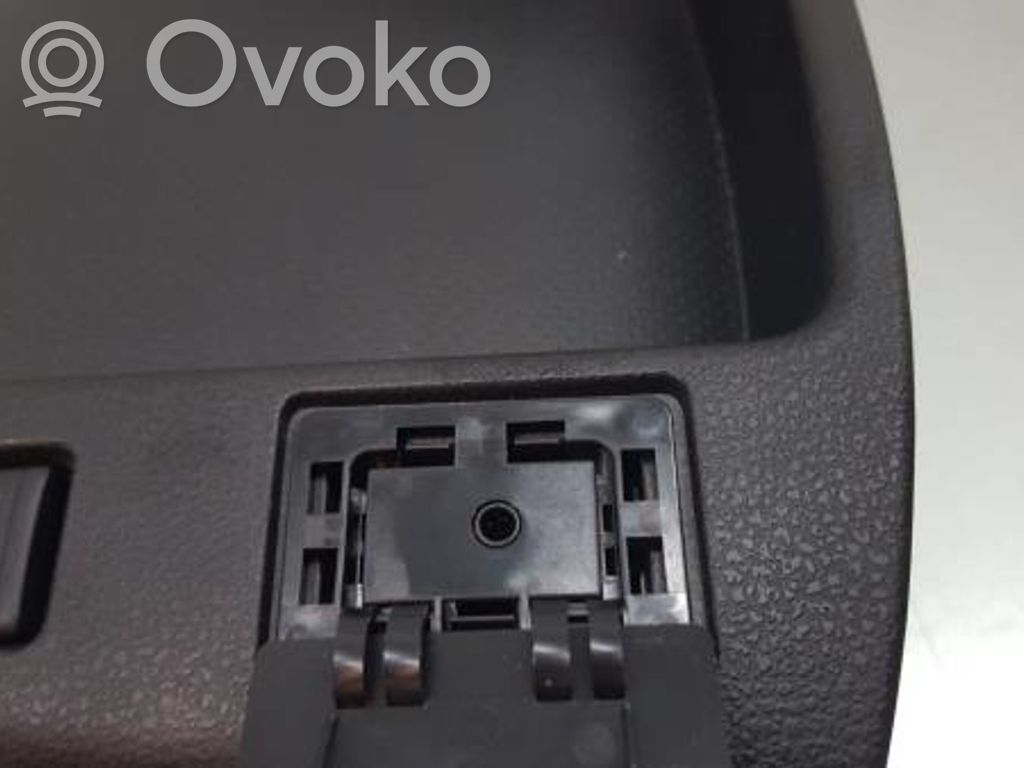 Nissan Leaf I (ZE0) Other devices 