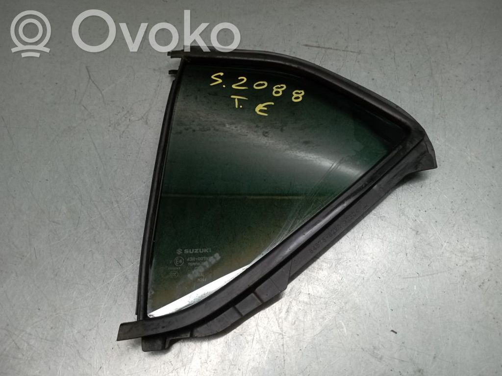 Suzuki Ignis Rear side window 