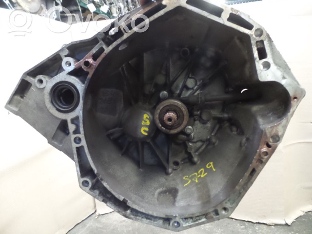 Renault Megane III Manual 5 speed gearbox 