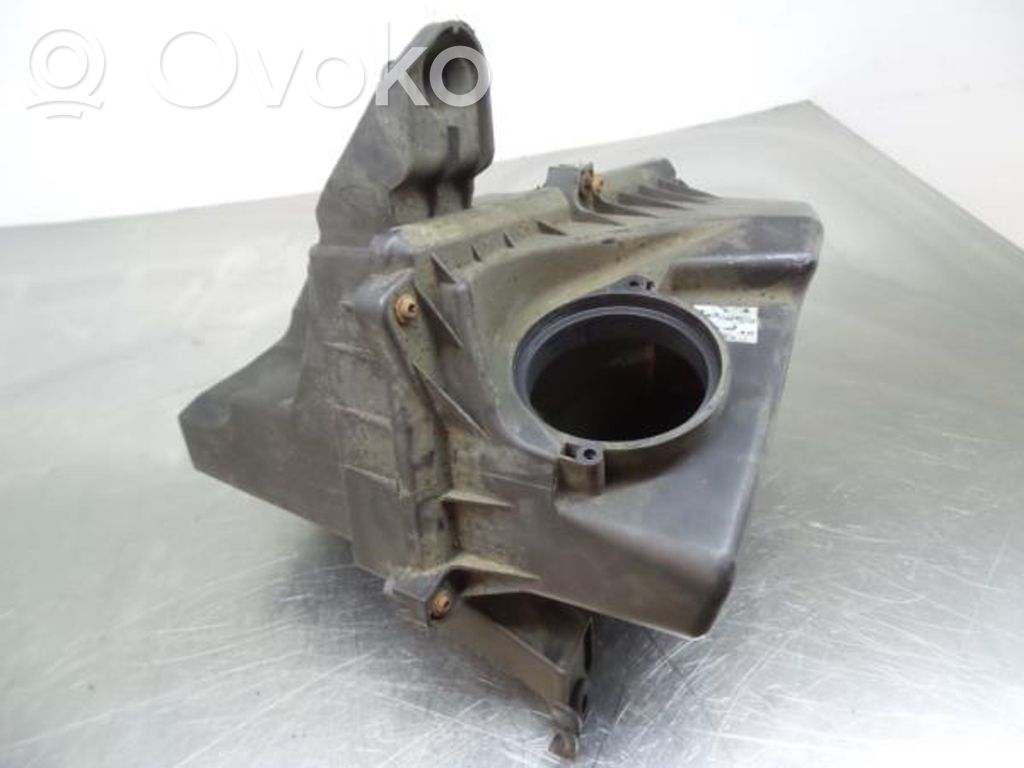 Air filter box   4M519600DA