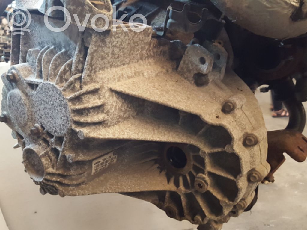 Ford Focus C-MAX Manual 5 speed gearbox 
