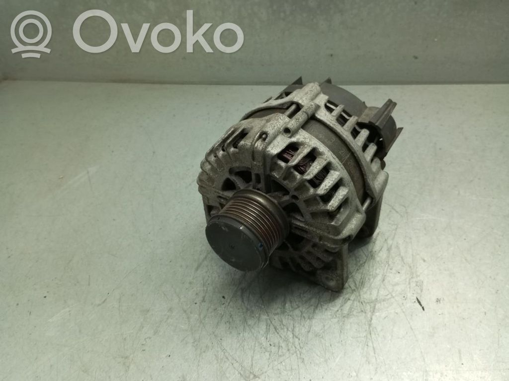 Генератор   231003000R,14V,23A,FGN23S084,VALEO
