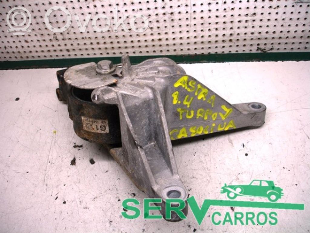 Engine mount bracket