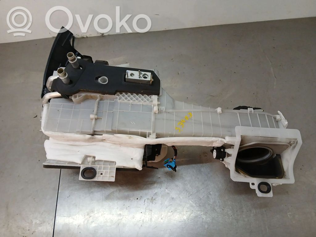 Peugeot Partner III Salono oro mazgo komplektas 