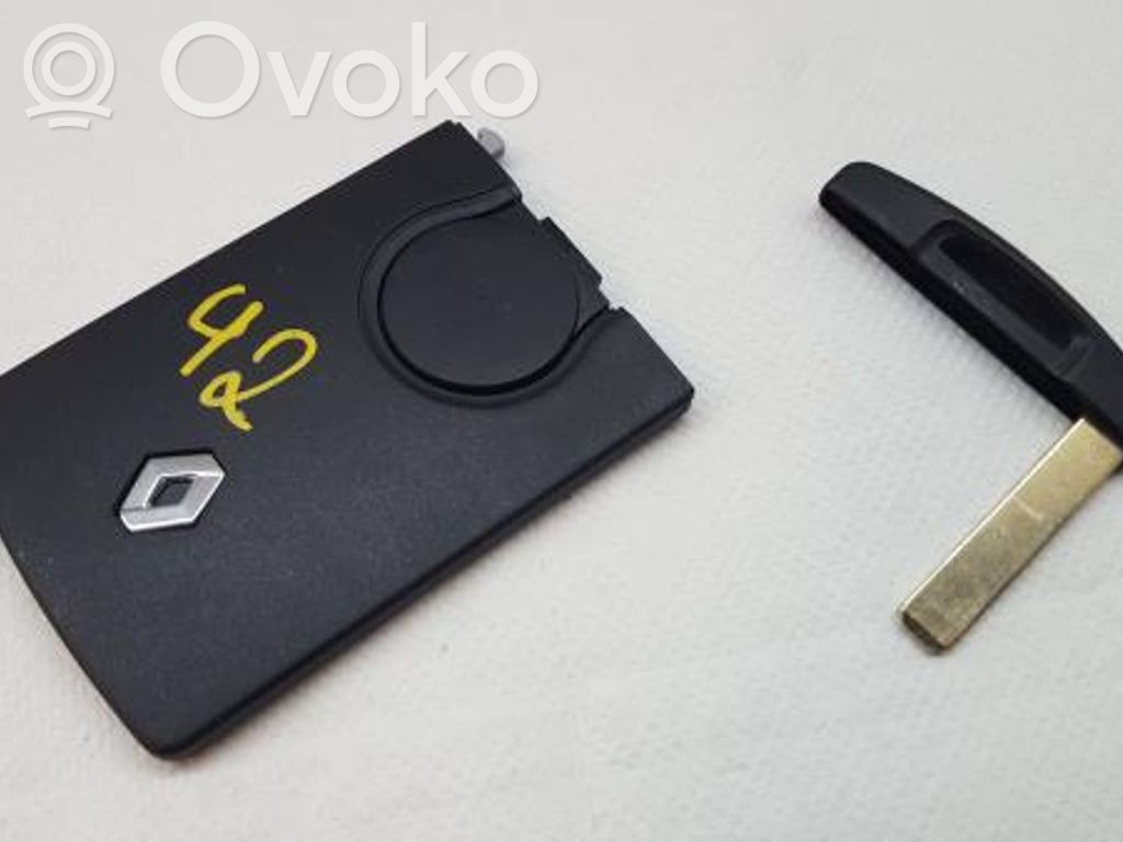 Renault Captur Tarjeta/llave de arranque 