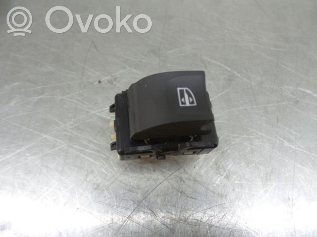 Electric window control switch   254218614R,10023874
