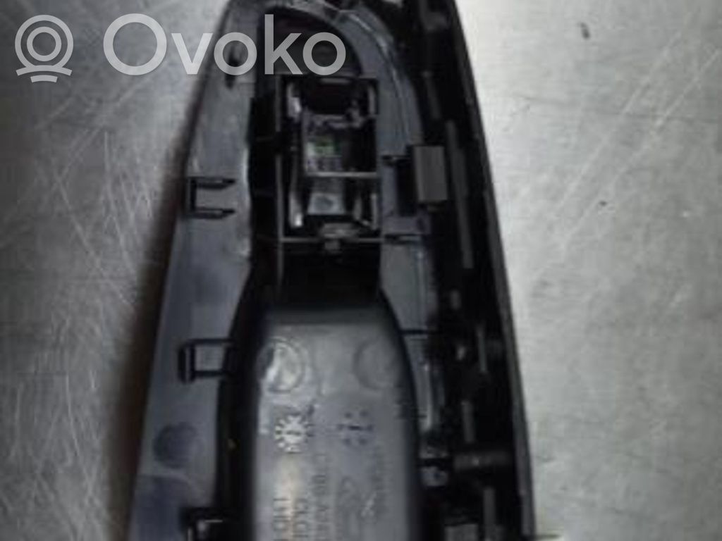 Interruptor del elevalunas eléctrico   C1BBA240A40