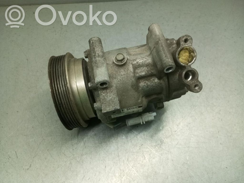 Renault Kangoo II Compressore aria condizionata (A/C) (pompa) 