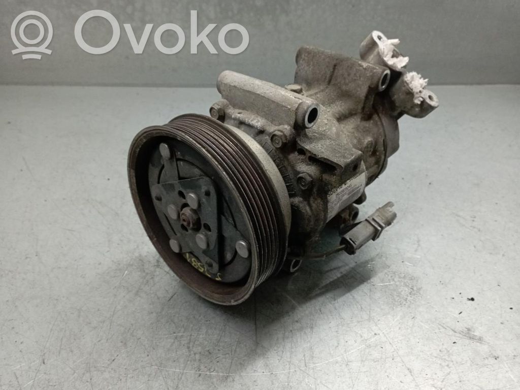 Kompresor / Sprężarka klimatyzacji A/C   2502809245,8200953359A