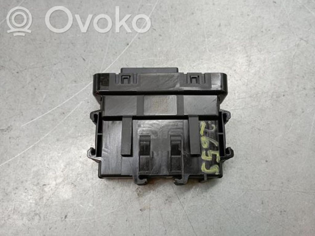 Otras unidades de control/módulos   284Y66LA7B,F005V03220