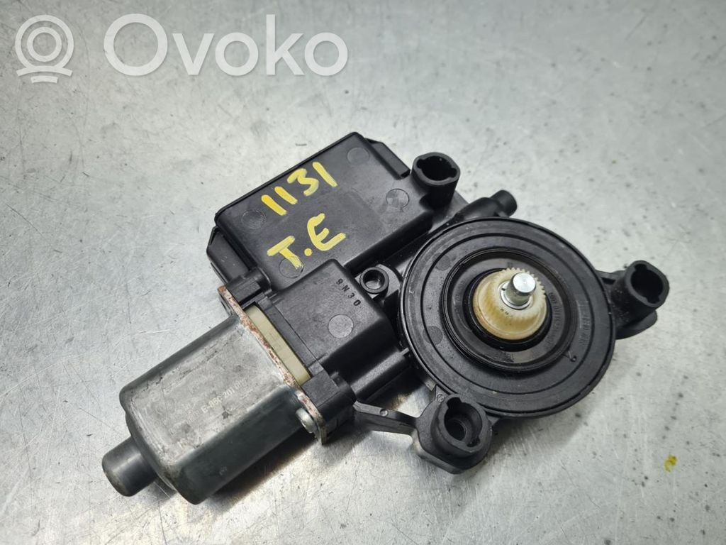 Volkswagen Polo V 6R Motor macara geam ușă spate 