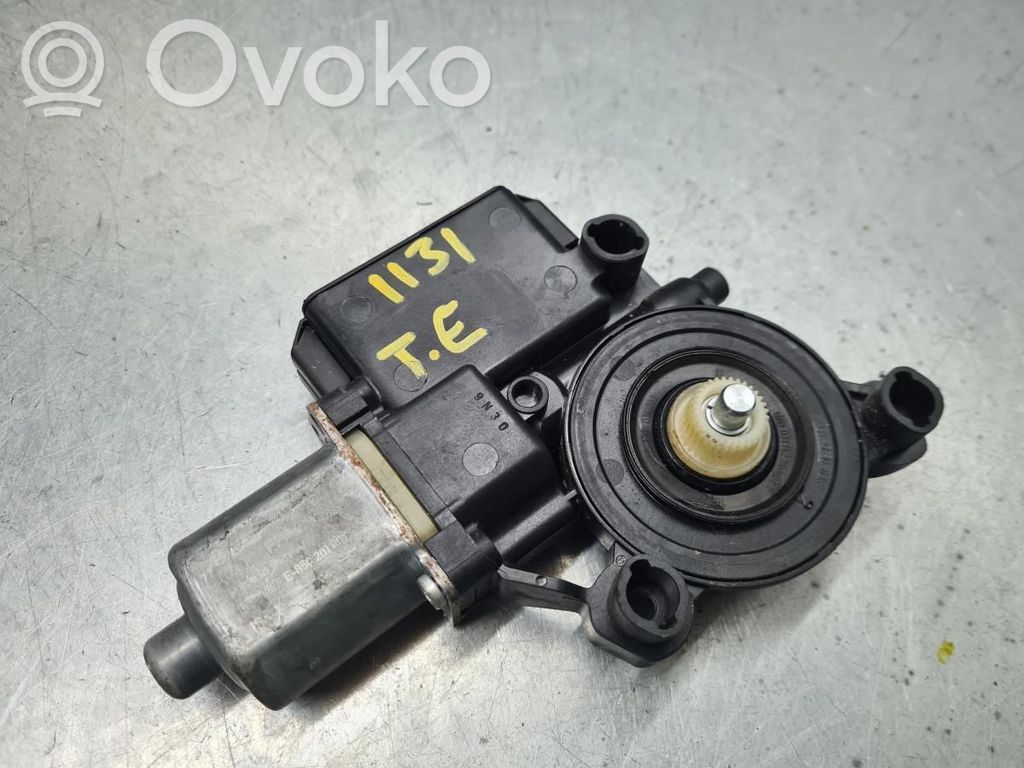 Volkswagen Polo V 6R Motor macara geam ușă spate 