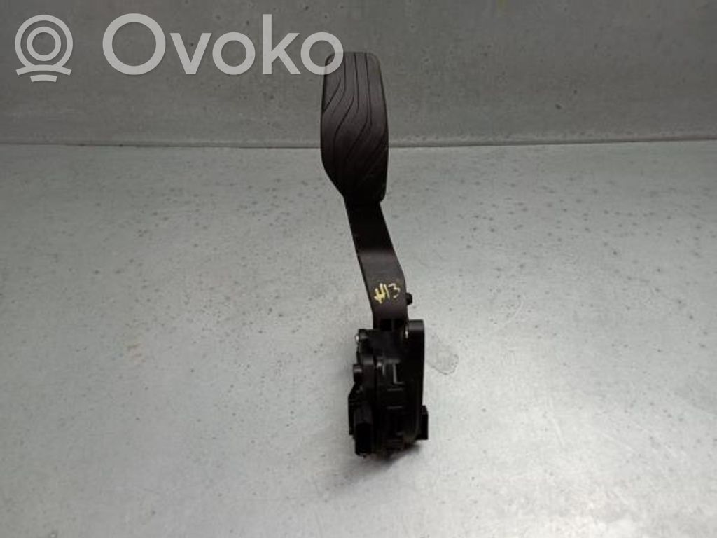 Accelerator throttle pedal   180024BA0B,6PV00997815