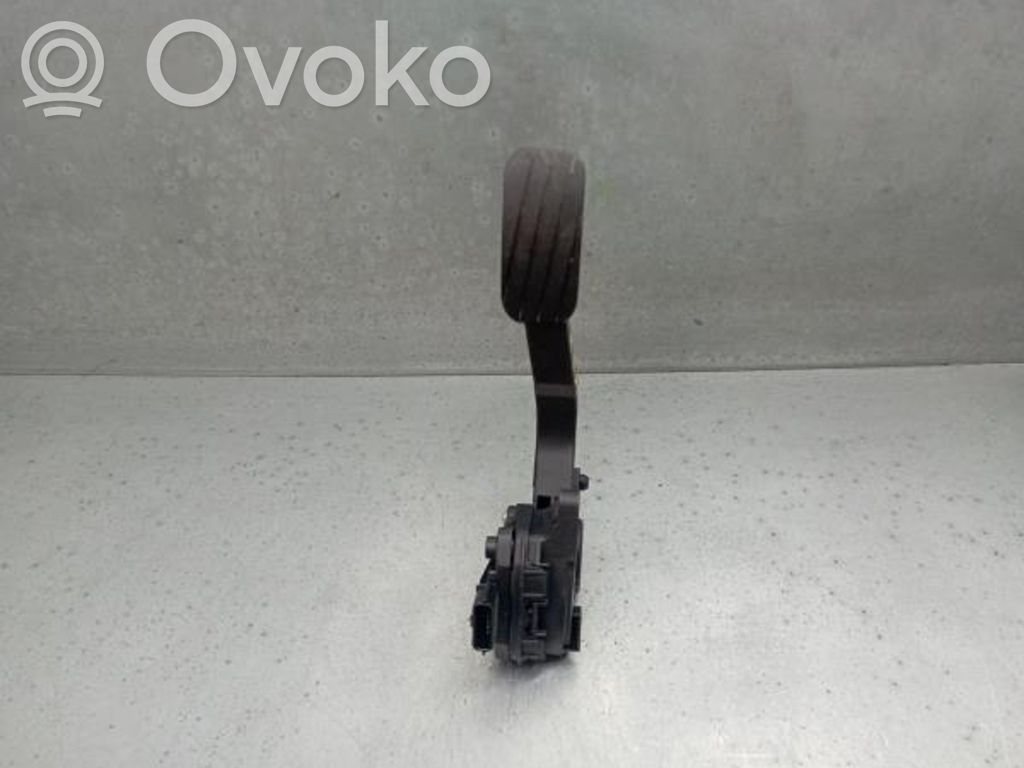 Akceleratoriaus pedalas   8200672369C,6PV00997801