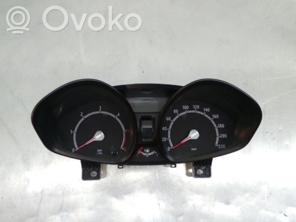 Geschwindigkeitsmesser Cockpit   8A6T10849CD,0100F022,A12148800