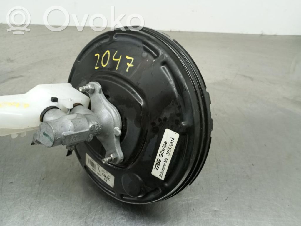 Nissan Juke I F15 Wspomaganie hamulca 