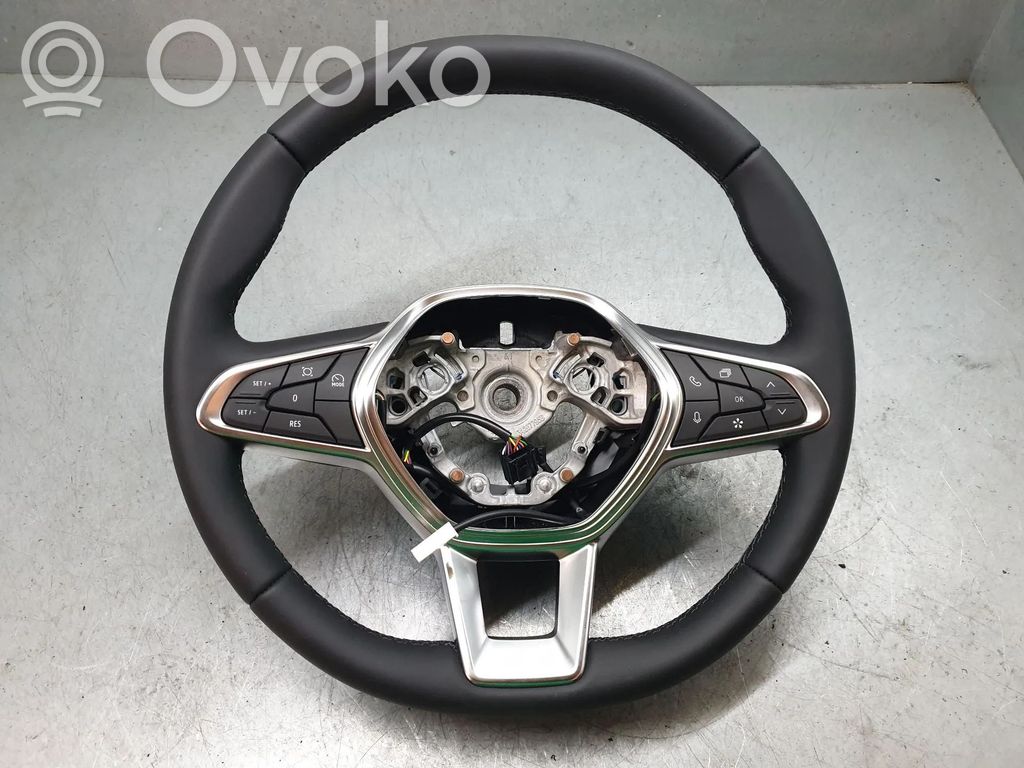 Renault Captur II Steering wheel 