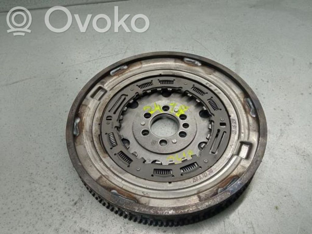Koło zamachowe   123105323R