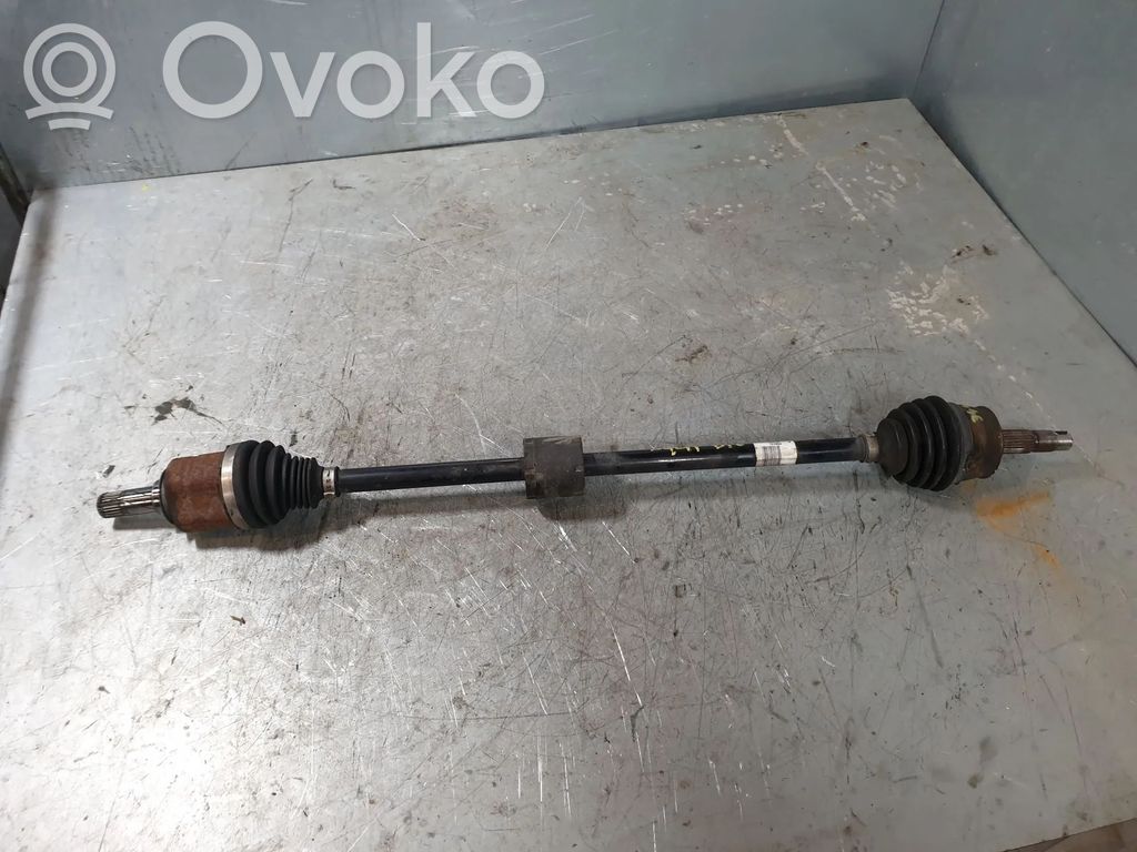 Opel Corsa E Priekinis pusašis 