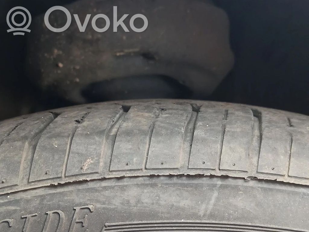Front shock absorber/damper