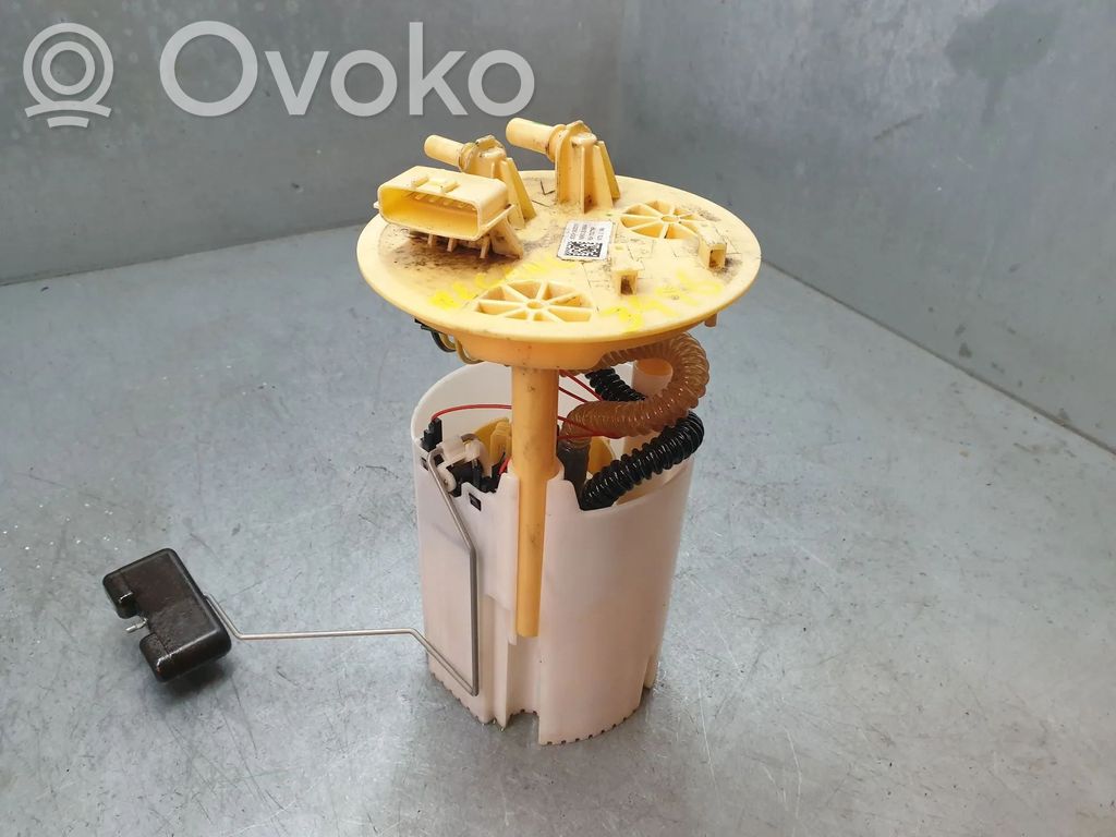 Renault Megane IV Pompa carburante immersa 