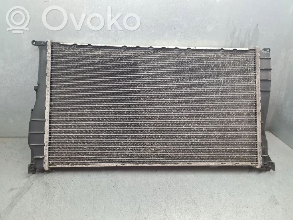 BMW 1 E81 E87 Coolant radiator 