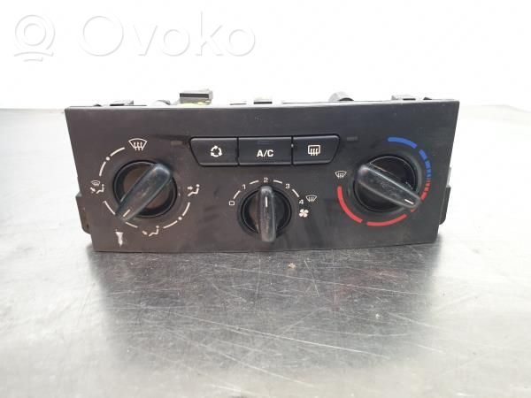Peugeot 207 Ilmastoinnin ohjainlaite