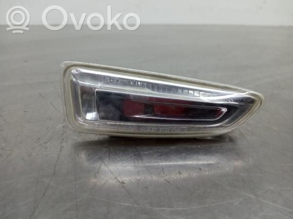 Opel Astra J Blinker vorne Stoßstange 