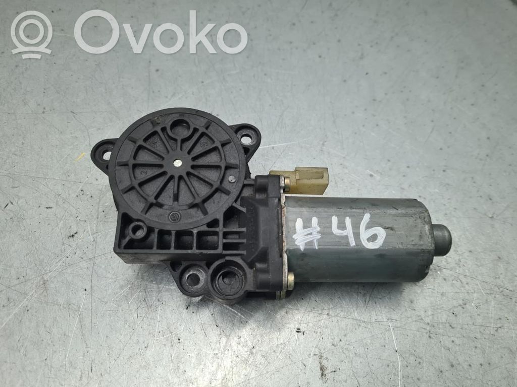 Ford Fiesta Motorino alzacristalli della portiera anteriore