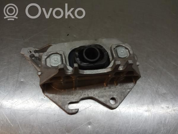 Engine mount bracket   112536909R,ESQUERDO