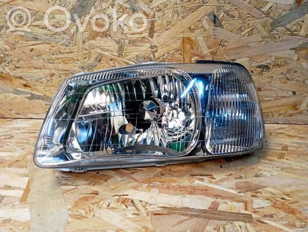 Hyundai Accent Faro/fanale 