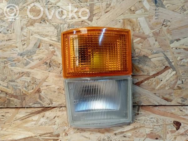 Kierunkowskaz przedniego zderzaka   082121626RF,2121549R,A262,NOVO