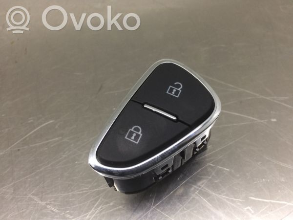 Opel Corsa E Interruptor de control multifunción 