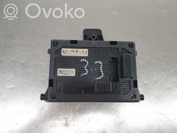 Renault Clio III Module confort 