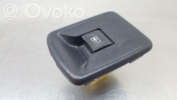 Dacia Sandero Electric window control switch 