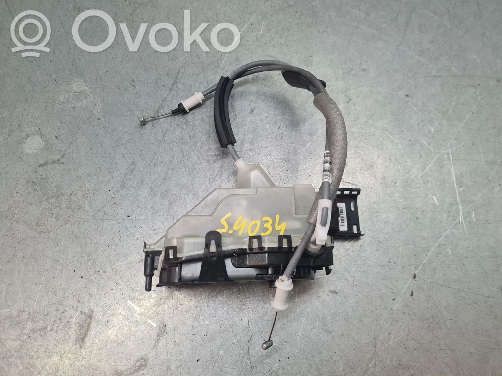 Peugeot 2008 II Takaoven lukko 